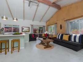 Maine Villa