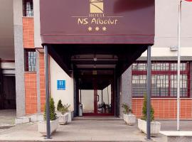 NS Albolut, hotel v destinaci Albolote