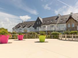Residence Port du Crouesty Cap Ocean - maeva Home, hotel i Arzon