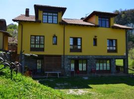 El Quesar de Gamoneo: Gamonedo de Cangas, Covadonga Gölleri yakınında bir otel