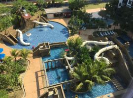 Cozy Swiss Garden Beach Resort Residence, apartment in Kampung Sungai Karang