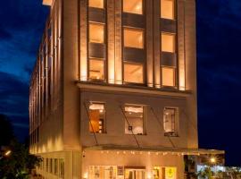 Lemon Tree Hotel Lucknow, hotel di Lucknow