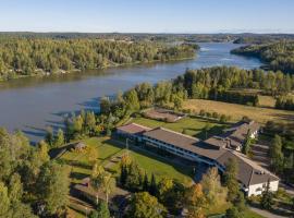 Hopeaniemi Resort, hotel v destinaci Nummela