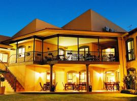 Benvenuto Hotel & Conference Centre, guest house in Johannesburg