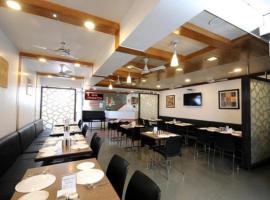 Hotel Vyankatesh & Pure Veg Restaurant, B&B di Mahabaleshwar