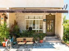 Cozy Green Guesthouse
