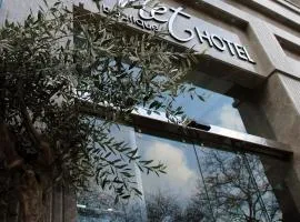 Met Hotel