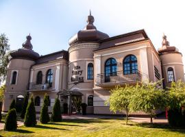 Villa Stary Kalisz, отель типа «постель и завтрак» в Калише
