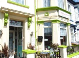 Copperfields Guest House, bed & breakfast i Great Yarmouth