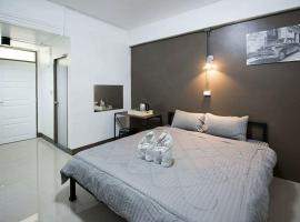 Eazy Stay, hotel v destinaci Lampang