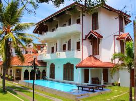 Holiday Fashion Inn, guest house in Negombo