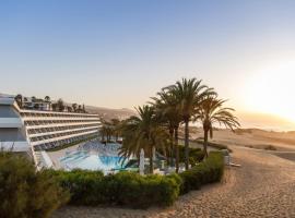 Santa Monica Suites Hotel: Playa del Ingles'te bir otel