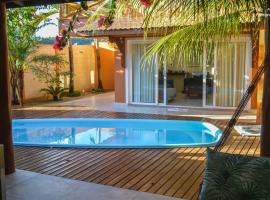 Casa de beira mar com piscina, hotel in Coruripe