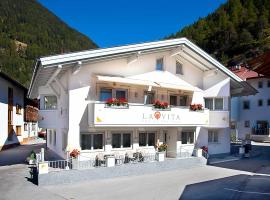 Ferienresidenz La Vita, hotel v Längenfeldu
