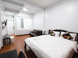 House of Happiness, serviced apartment in Bangkok