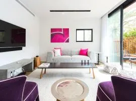 Frishman Beach by Five Stay