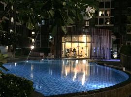 nest condo, hotel u blizini znamenitosti 'The Mall Bangkapi' u gradu 'Ban Bang Toei (1)'