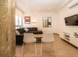 Luxury Apartment Soho by Nagoa Homes