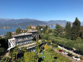 Hotel Royal, hotel em Stresa