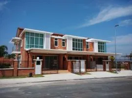 New Vacation Double Storey Home