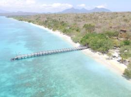 NusaBay Menjangan, hotel en Banyuwedang