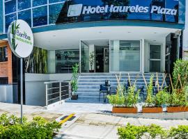 Hotel Laureles Plaza, hotel near 70 Avenue, Medellín