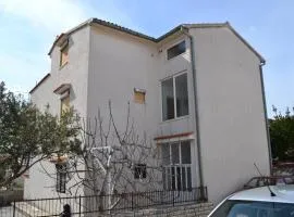 Apartments Jolić