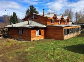 Hospedaje Familiar Nicomacc, hotel u gradu 'Melipeuco'