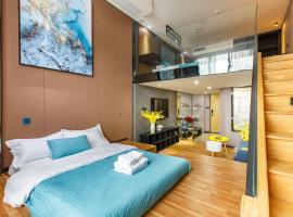 Lavendar Duplex Apartment, holiday rental in Guangzhou