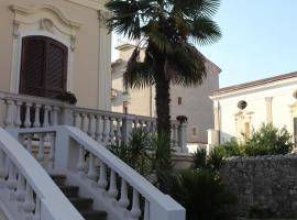 Villa Caterina, ваканционно жилище на плажа в Сапри