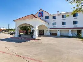 Motel 6-Bedford, TX - Fort Worth