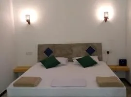 Unawatuna Backpacker Lodge