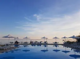 Alkinoos Beach Hotel