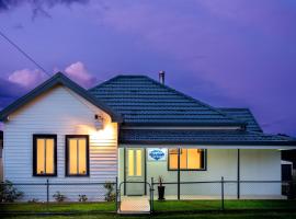 Sapphire Cottage, hotel med parkering i Glen Innes