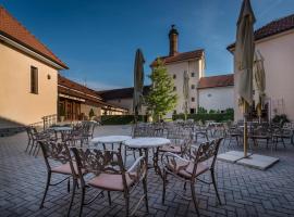 Chateau Krakovany, hotel v destinácii Krakovany