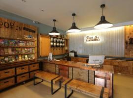 Pop-In Aonang, Hostel in Strand Ao Nang