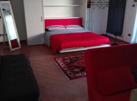 il Gelsomino appartamento turistico: Pesaro'da bir Oda ve Kahvaltı