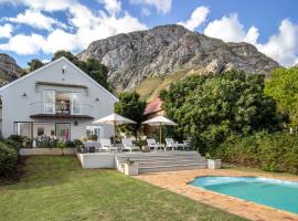 Protea & Pincushion Cottages, apartment in Hermanus