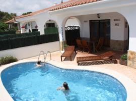 Casa Mireia i Paula, hotel en Riumar