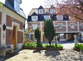 Coq hôtel, hotel u gradu 'Montreuil sur Mer'