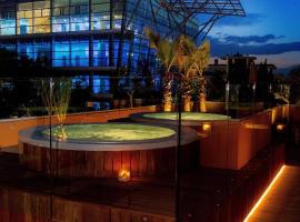 Metropol Ceccarini Suite - Luxury apartments, rantatalo kohteessa Riccione