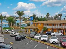 Redondo Inn and Suites