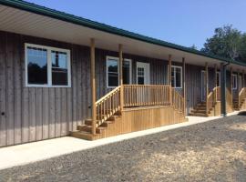 Apartment with 2 Bed Roms perfect for 4 Guests! Minimum stay 28 nights, self catering accommodation in Deep Brook