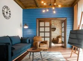KABAN BOUTIQUE - 5Star Central Villa in Vatra Dornei、ヴァトラ・ドルネイのシャレー