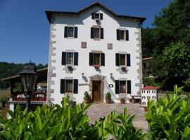 Hotel Rural Irigoienea, hotel en Urdax