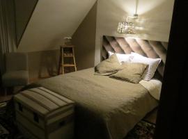 maison du Hérisson, Bed & Breakfast in La Capelle-en-Thiérache