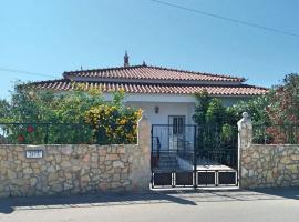 Belamandil Garden ,family holidays ,caminho do torrejao olhao, hotel di Olhão