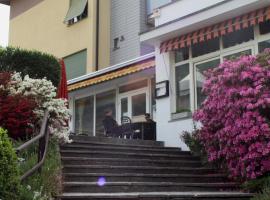 Hotel Aurora, hotell sihtkohas Gorduno