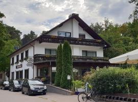 Ganerb, hotel v mestu Dudenhofen