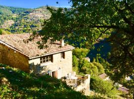 Gîte L'Abert、アスペルジョックのホテル